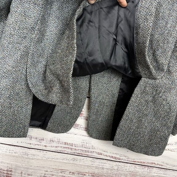 Harris Tweed Herringbone Wool Sport Coat Blazer Jacket Gray Blue 2 Button 44L - Picture 7 of 16